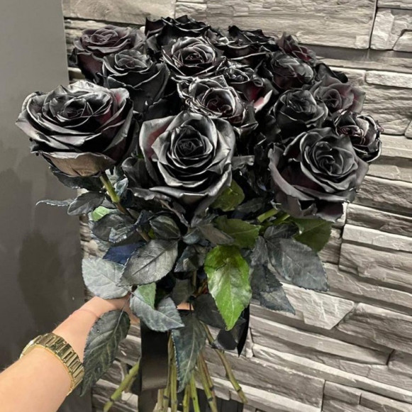 15 черных роз с лентами Рязань